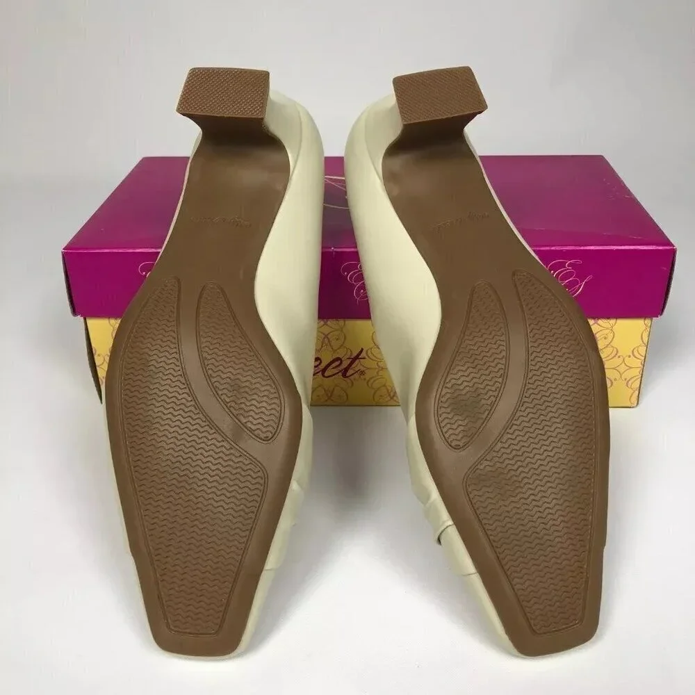 Easy Street Womens Waive Pumps Bone 8M